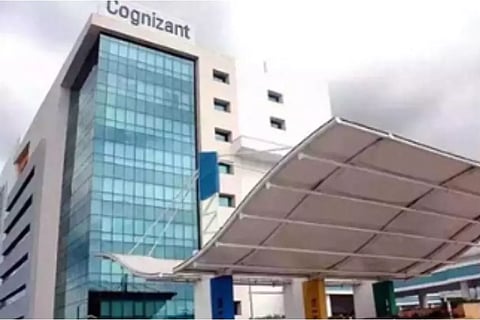 ഐടി കമ്പനി നിയമിക്കാനൊരുങ്ങുന്നത് ഒരു ലക്ഷം പേരെ: 30,000 പുതുമുഖങ്ങള്ക്കും അവസരം