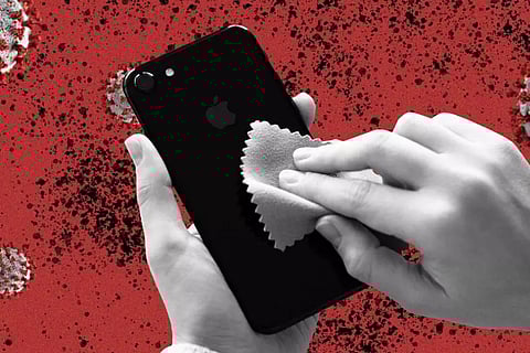 ടോയ്ലറ്റ് സീറ്റിനേക്കാള് പത്തിരട്ടി രോഗാണുക്കള് മൊബീല് ഫോണില്; എങ്ങനെ സുരക്ഷിതരാകാം?