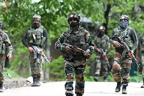 തൊഴിലില്ലായ്മ കുറയ്ക്കാന് ഹ്രസ്വകാല സൈനിക സേവന പദ്ധതിക്കു നിര്ദ്ദേശം