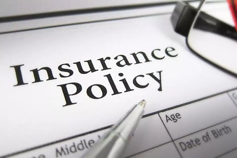 കോവിഡ് 19 'എക്സ്ക്ലൂസീവ്' ഇന്ഷുറന്സ് പോളിസികള് വാങ്ങുന്നത് മെച്ചമോ?