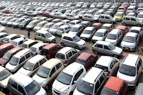 രാജ്യത്തെ വാഹന രജിസ്ട്രേഷന് ഒന്പത് മാസത്തിനിടെ ഏറ്റവും താഴ്ന്ന നിലയില്