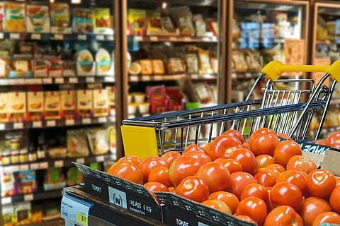 ഫ്യൂച്ചര് റീറ്റെയ്ല് ഏറ്റെടുക്കാന് വമ്പന്മാര് വരെ