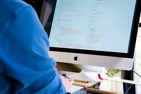 ടെക്നോളജി പാര്ക്കുകളിലെ വീട്ടിലിരുന്നു ജോലി ചെയ്യുന്ന ജീവനക്കാര് 20 ലക്ഷത്തോളം; സ്ഥിതി തുടര്ന്നാല് വലിയ നഷ്ടം