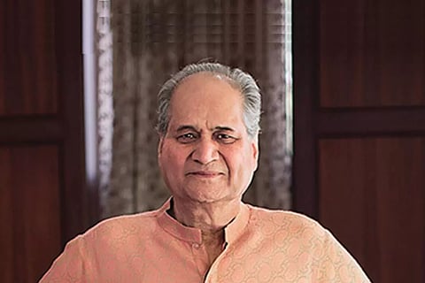 രാഹുല് ബജാജ് ഇനി അണിയറയില് മാത്രം