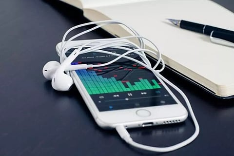 നിങ്ങളുടെ സ്മാര്ട്ഫോണ് ഹാങ് ആകുന്നത് തടയാം; ഇതാ ചില എളുപ്പമാര്ഗങ്ങള്