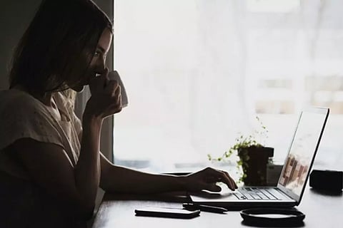 സദാസമയം ഇരിന്നുള്ള ജോലിയാണോ? എങ്കില് തീര്ച്ചയായും ഇതു വായിച്ചിരിക്കണം