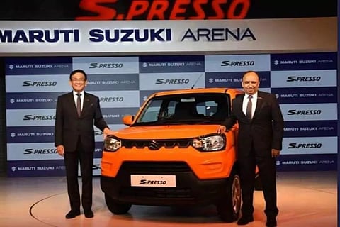 10 ദിവസം 10,000 ബുക്കിംഗ് മാരുതിയുടെ കൊച്ചുകാറിന് കിടിലന് തുടക്കം