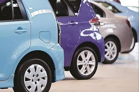 നട്ടം തിരിഞ്ഞ് വാഹന വ്യവസായം; ഓഗസ്റ്റില് വില്പ്പന ഏറ്റവും താഴെ