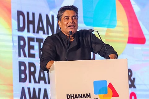 'നമ്മൾ മലയാളികളെന്താ ഇങ്ങനെ?'