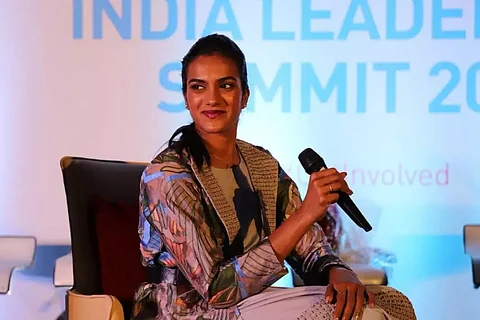 ബാഡ്മിന്റണ് ലോകത്തെ ഏറ്റവും വിലയേറിയ കരാറിൽ ഒപ്പിട്ട് സിന്ധു