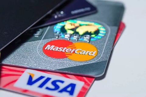 ചിപ്പുള്ള ഡെബിറ്റ് കാര്ഡിലേക്ക് ഇനിയും മാറിയില്ലേ?