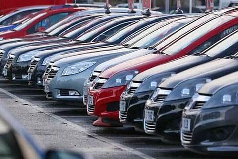 ഉല്സവ സീസൺ: ആഘോഷങ്ങളില്ലാതെ വാഹന വ്യവസായ മേഖല