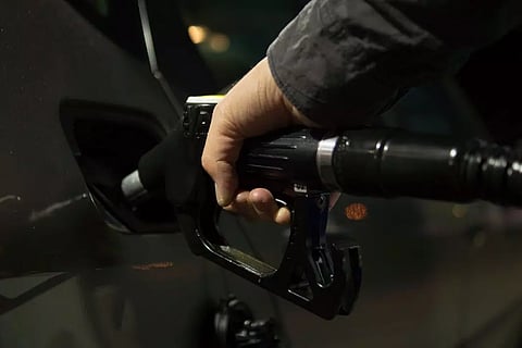 എന്തൊക്കെ ചേർന്നതാണ് നമ്മൾ നൽകുന്ന ഇന്ധനവില?