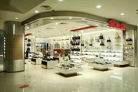 ബാറ്റയ്ക്ക് 9000 രൂപ പിഴ, കാരണം ഇതാണ്