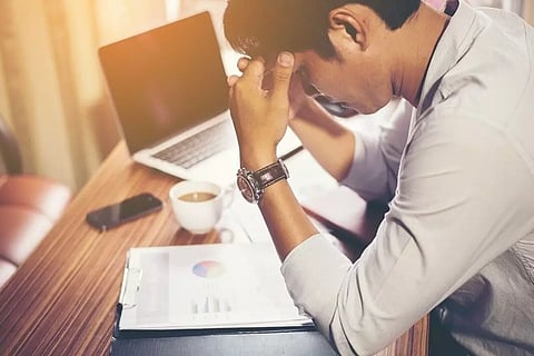 വിചാരിക്കുന്നത്ര എളുപ്പമല്ല! വീട്ടിലിരുന്ന് ജോലി ചെയ്യല്