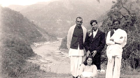 Sri Dharampal with Sri Ram Swarup