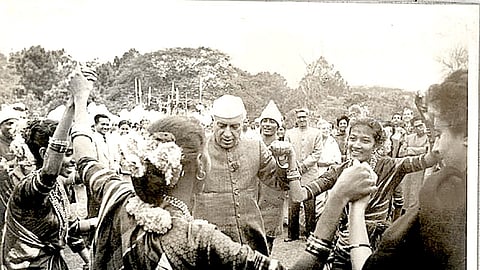 The Congress Lament Over Nehru’s Birth Anniversary Resembles Shatranj ke Khiladi