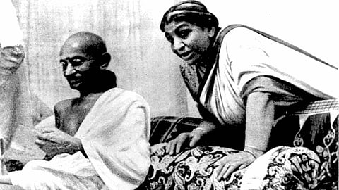 The Women Power Centres of the Gandhian Congress