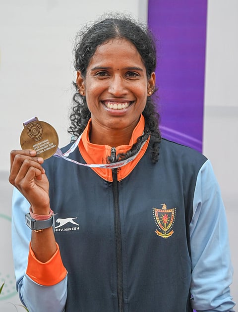 R Vithya Ramraj of Railways broke PT Usha's meet record while Ancy Sojan E of SSCB was adjudged the best woman athlete at the 63rd National Open Athletics Championship in Bengaluru on Monday. DH Photo/ S K Dinesh