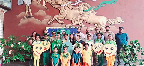 Jnanasagara hosts mango and jackfruit mela