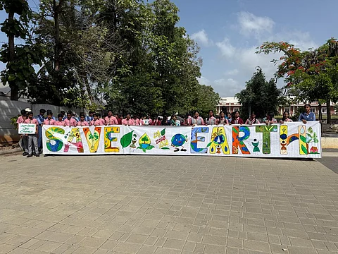 Bunts’ Sangha RNS Vidyaniketan celebrates Environment Day