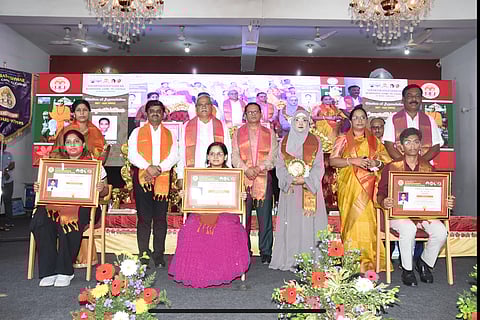 SBR PU College felicitates toppers at Mini Convocation 2025