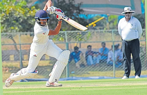 A Ranji Trophy match at the Navule Stadium in Shivamogga.