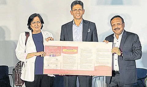 Former India pacer Venkatesh Prasad (centre), flanked by former India women’s team captain Shanta Rangaswamy and former KSCA treasurer Vinay Mruthyunjaya, released his team’s manifesto for the upcoming KSCA elections in Bengaluru on Wednesday.