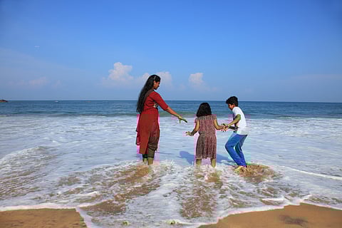 Two drown at Gopadi Beach, swept away by strong currents