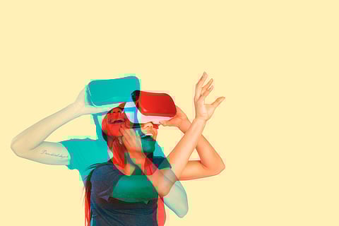 Difference between virtual reality and augmented reality