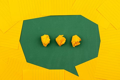 Tight grip, loose ends: Control shapes the way we speak English