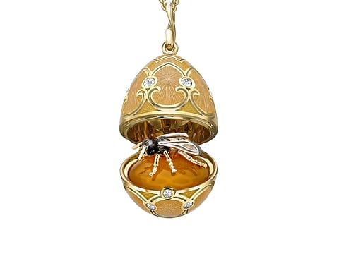 Fabergé Introduces New ‘Bee Surprise’ Locket