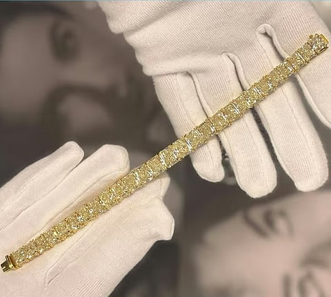 Michael Jackson's Diamond Bracelet for Elizabeth Taylor Sells for $147,000 at Auction