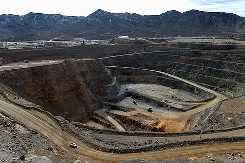 Gold Rally Propels Mining’s Top 50 to $1.4 Trillion Amid Tariff Turmoil
