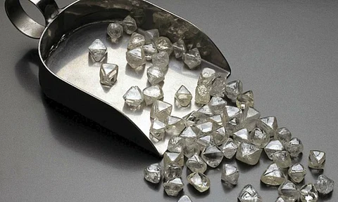 De Beers Launches First Botswana-Based Auction After Headquarters Relocation