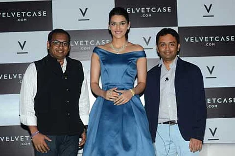 Kapil Hetamsaria, Kriti Sanon with Runit Shah