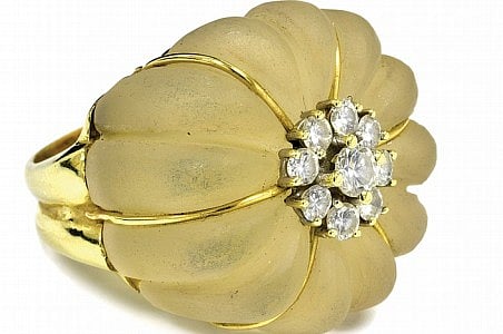 Elvis Presley’s Gold, Diamond and Rock Crystal Quartz Ring (Courtesy: Invaluable)
