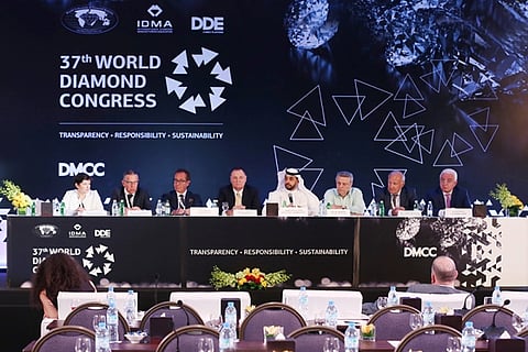 37th World Diamond Congress - POSITIVE
HEADWINDS