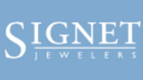 Signet’s total sales in holiday period dips 5.1%