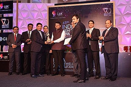A Triumphant Victory for Hari Krishna Group- Won Two Rewards at the 43rd GJEPC Awards
