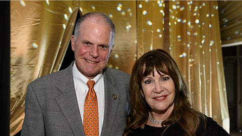 Cathy Calhoun receives Robert M. Shipley Award