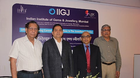 IIGJ encourages skills with its comprehensive and intensive training programs 