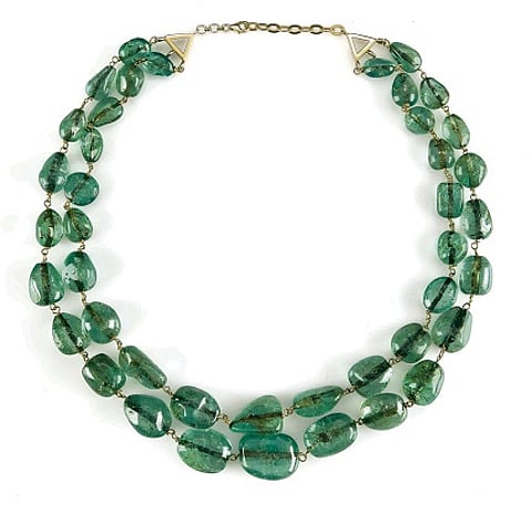 Emerald necklace with an approx. carat weight of 538 auctioned for RS. 1,64,22,000 at Astaguru’s ‘Fine Jewellery and Silver’ auction