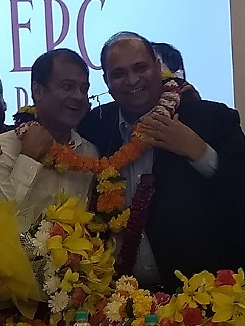 Colin Shah Vice Chairman (l) and Pramod Agarwal, Chairman (r)