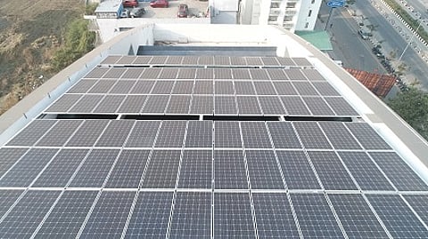 IIDGR Surat Lab Installs Solar Roof