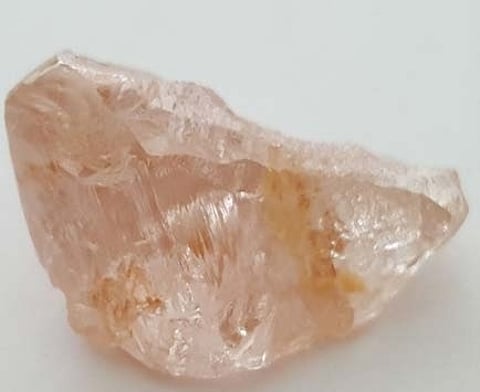 Lucapa Recovers 46 Carat Pink Diamond from Lulo