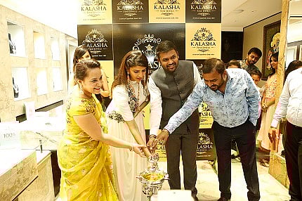 Mrs.Vani,Director,Customer Relations,Actress Mrs.Lakshmi Manchu, Mr.Abhishek Chanda,Director & Mr.Chanda Venkatesh,M.D-CapsGold group of Companies at Style and Substance workshop by Kalasha Fine Jewels