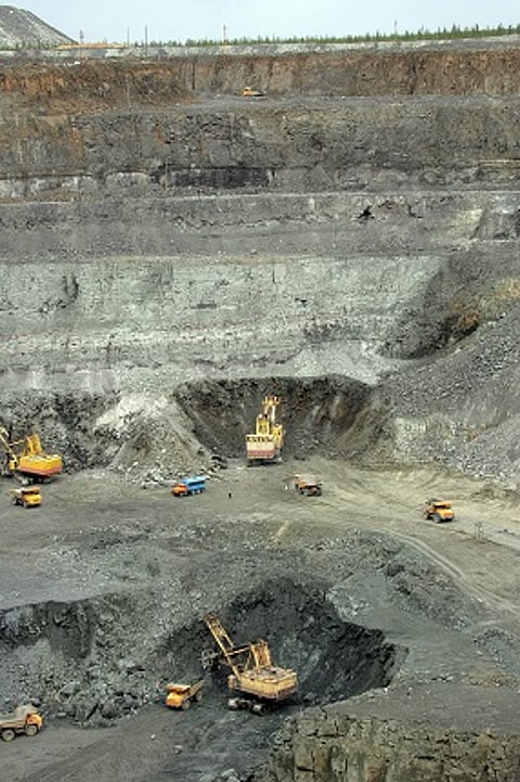 ALROSA to Commence Diamond Mining At Zarya by 2019