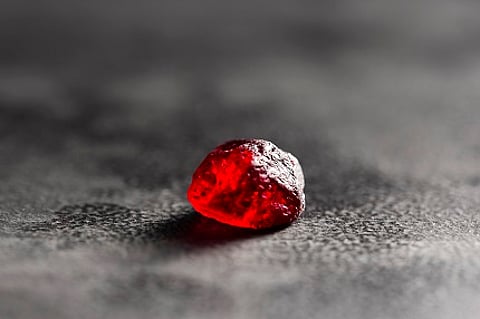 Rose of Mozambique rough 12.24-ct
