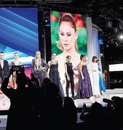 Baselworld steers its ship in a different direction